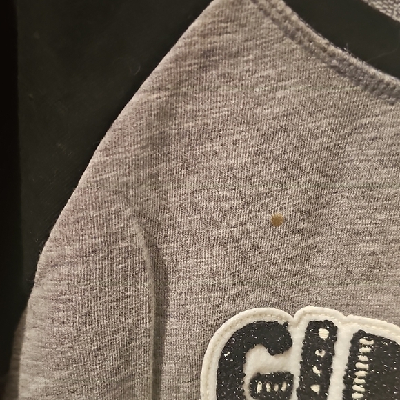 Cat & Jack Gray and Black Long Sleeve Tees - Picture 5 of 8